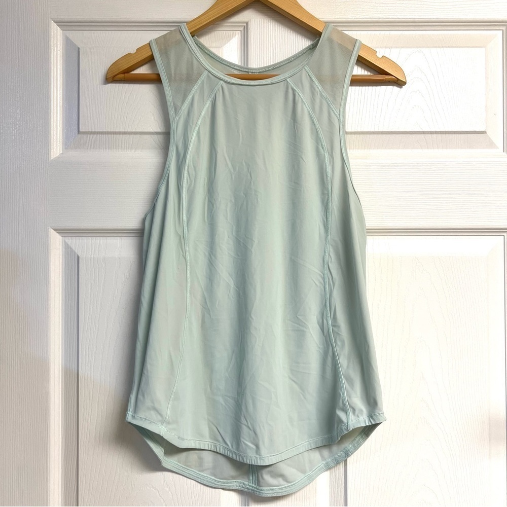Lululemon Womens Sculpt Tank Top Shirt Ice Lemon Stretch Scoop Neck Cutout 4